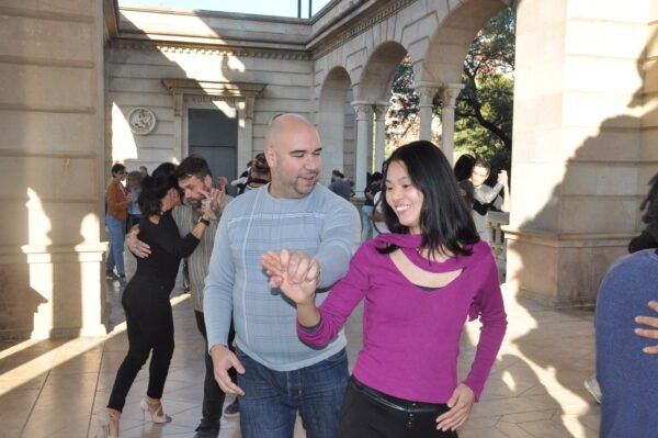 dancing classes with barcelona local